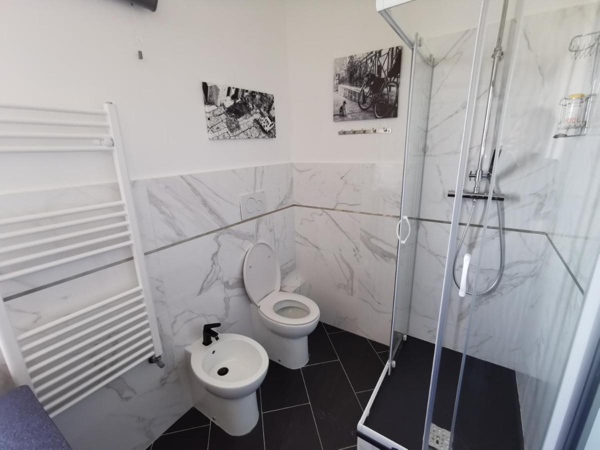 Blue Nest Apartment เจนัว ภายนอก รูปภาพ